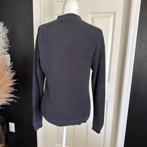 Everlane Organic Cotton Blend Charcoal Grey Button Front Cardigan 
size Small - Picture 9 of 12